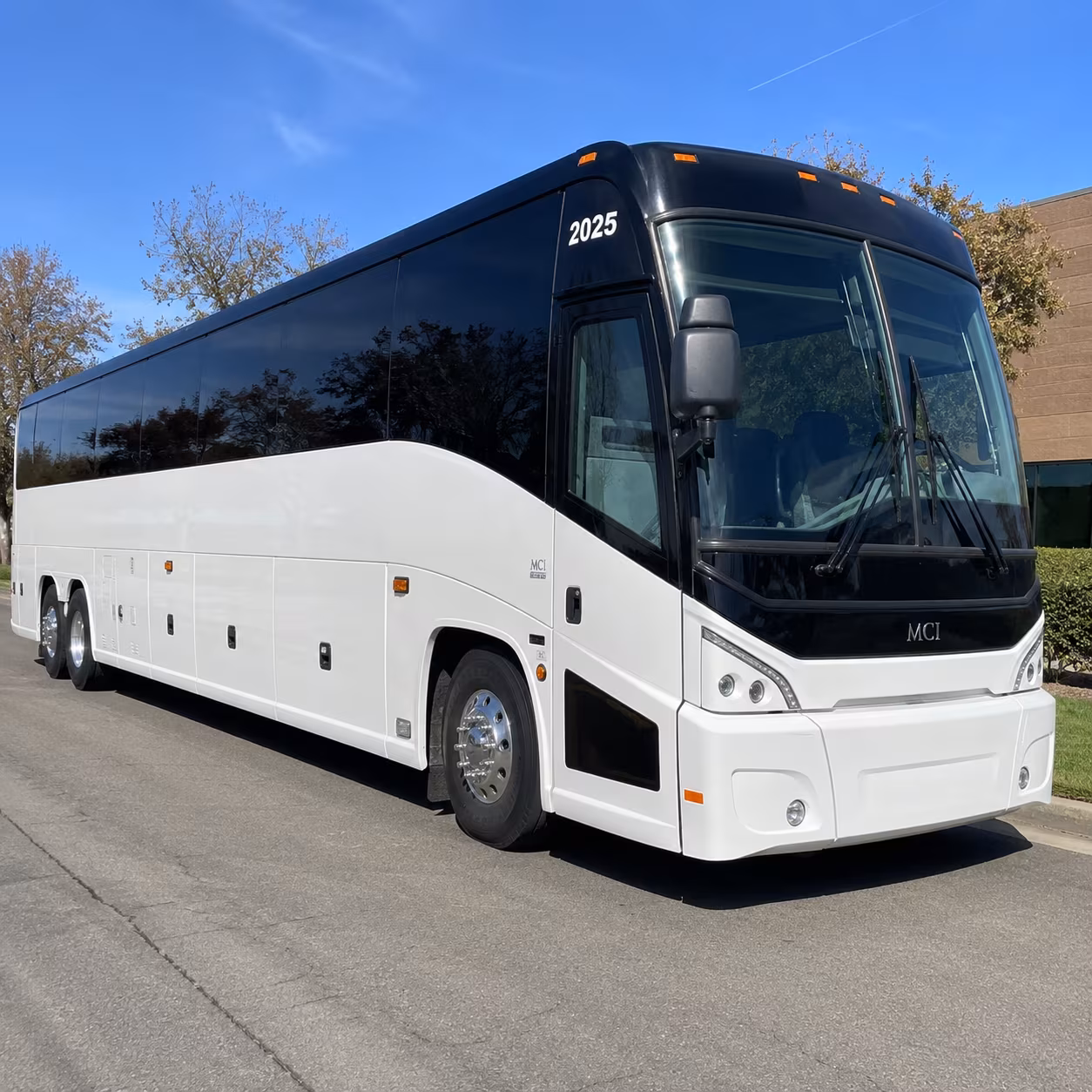 find the perfect transportation for your next airport transfer 3